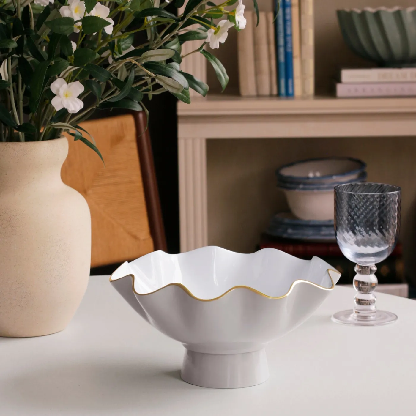 Best ENCANTO Carola Small Pedestal (Dove and White) Pedestals|Enameled Color Metal