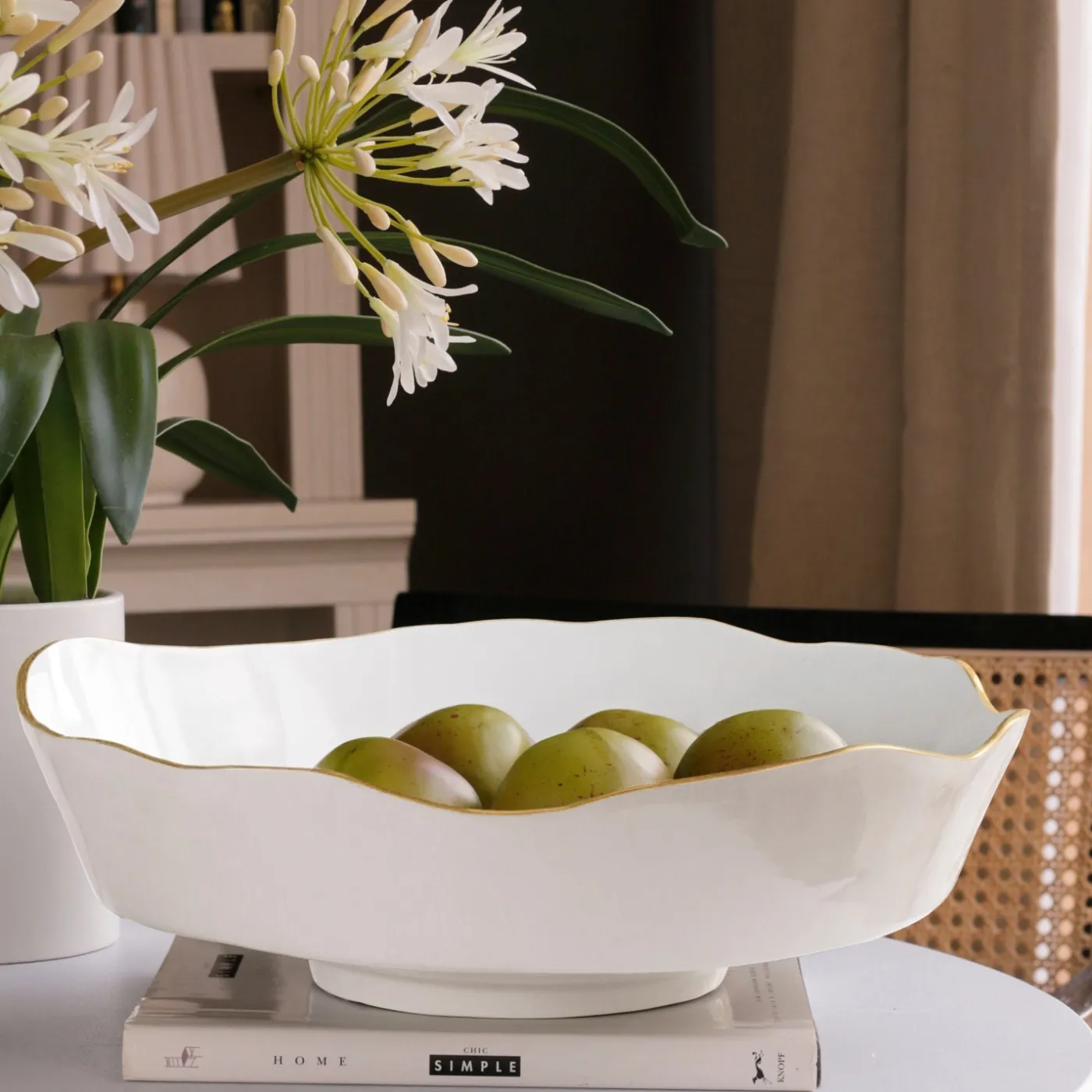 Hot ENCANTO Dakota Large Bowl (Cream and White) Holiday|Bowls