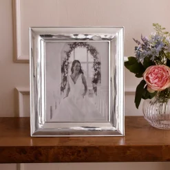 Hot FRAME Charlotte 8 x 10 View All Frames|Frames