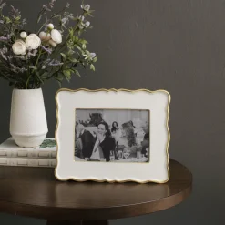 New FRAME Encanto Rea 5x7 (Cream) Enameled Color Metal