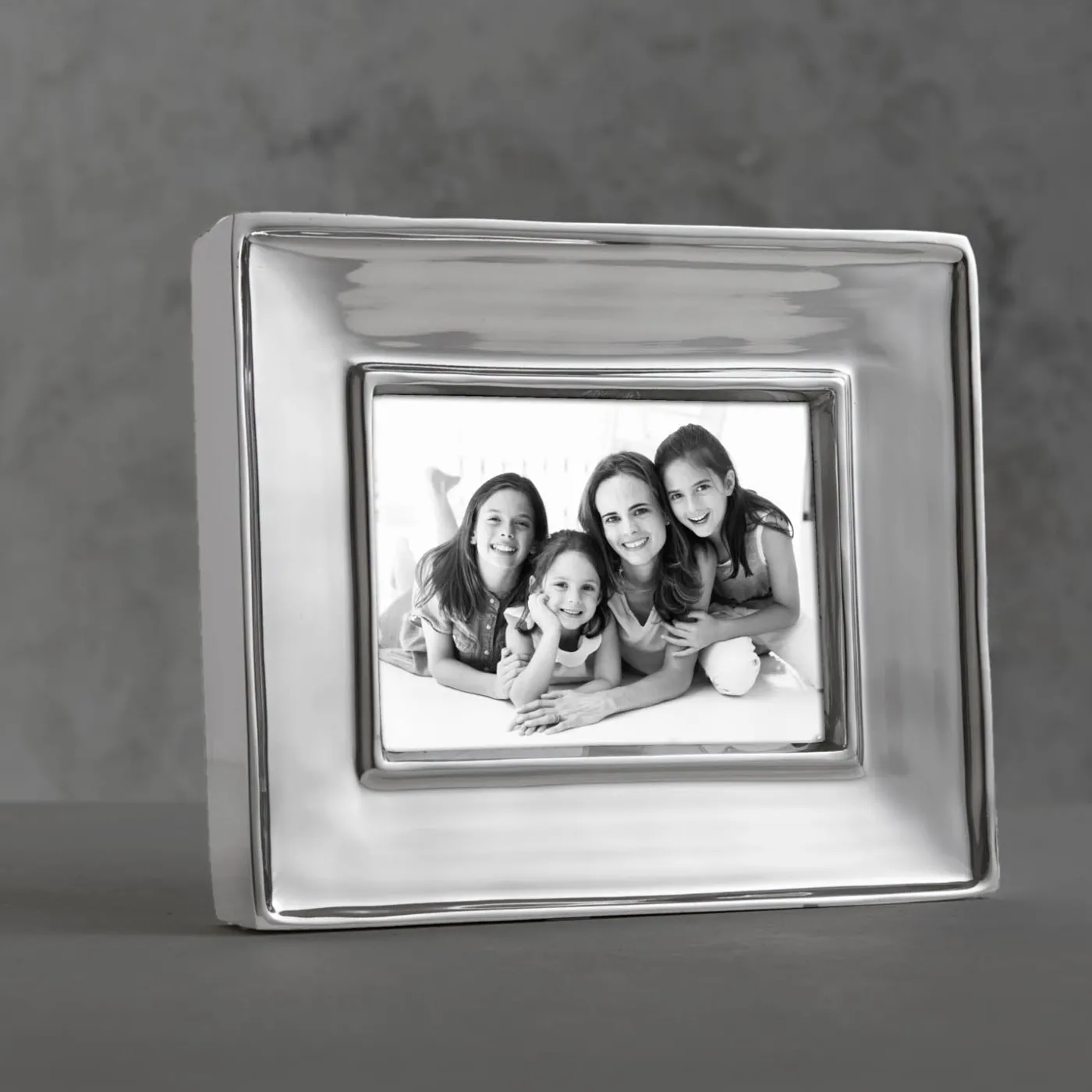 Best FRAME Soho Madison 5 x 7 Horizontal Frame View All Frames|Frames