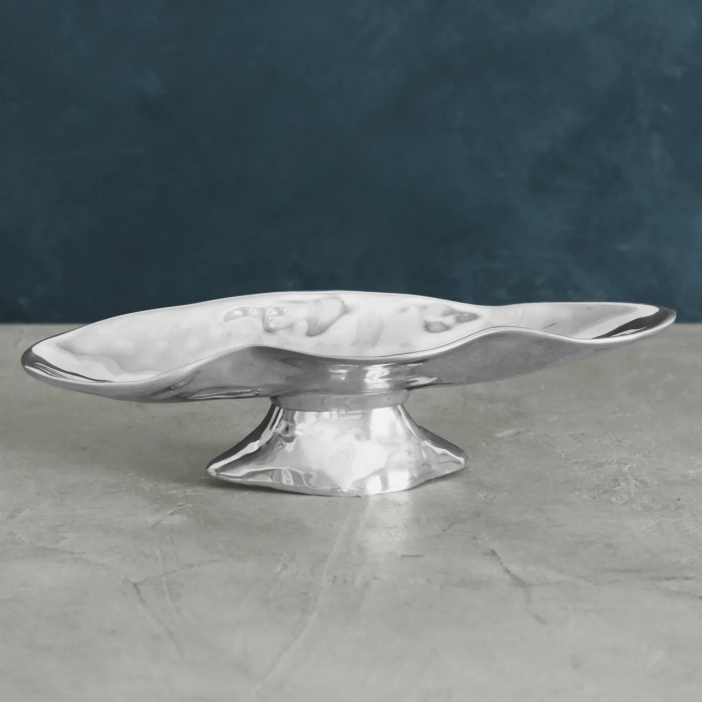 New PEDESTAL Soho Small Oval Cracker Tray Pedestals|Trays