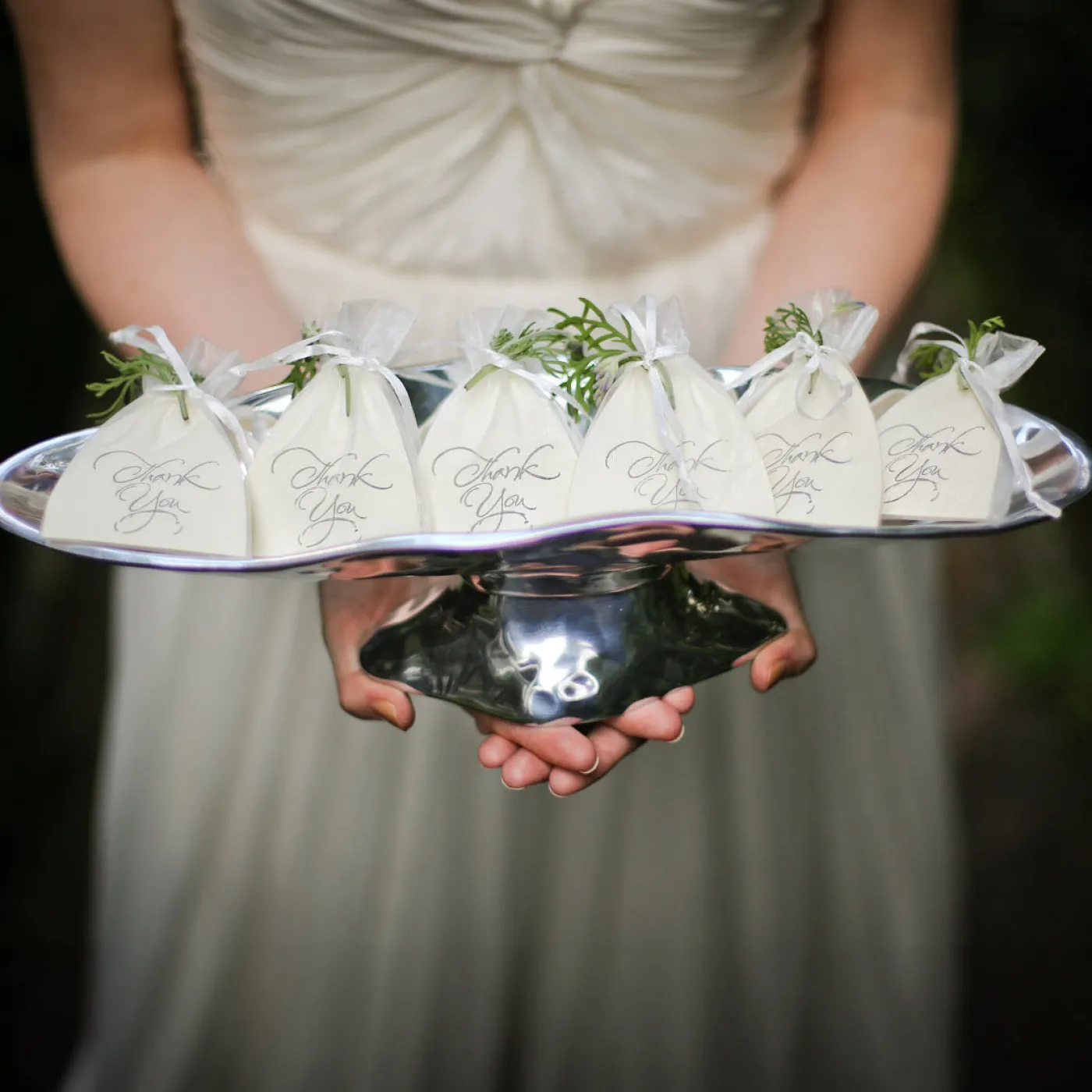 New PEDESTAL Soho Small Oval Cracker Tray Pedestals|Trays