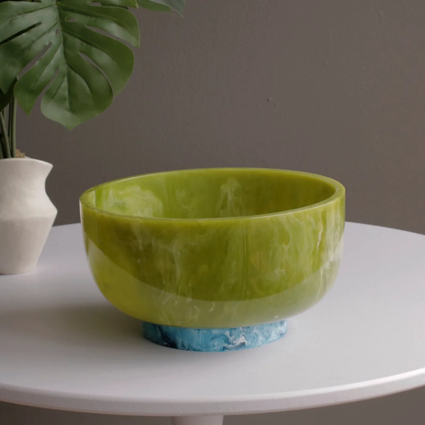 RESIN Rio Large Bowl with Base (Green and Blue) Resin|RESIN Rio