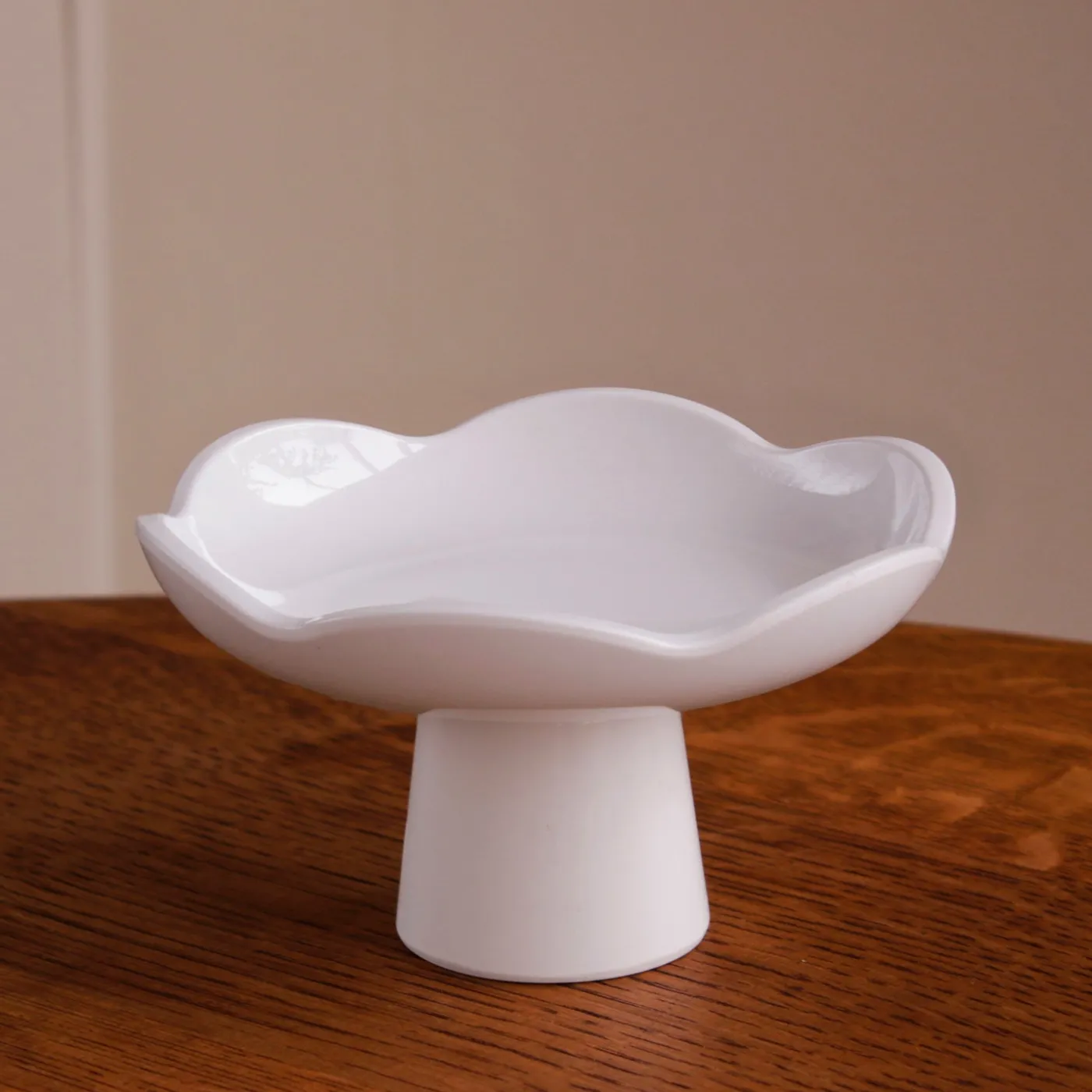 Clearance VIDA Amelia Small Pedestal White View All Vida|VIDA Amelia