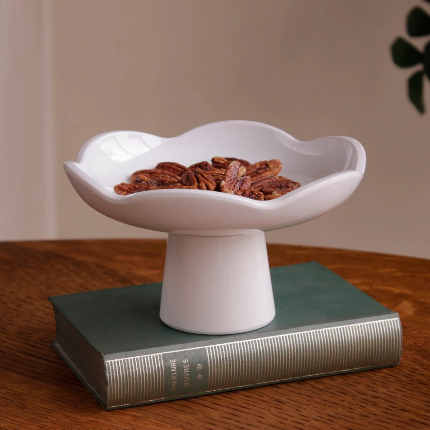 Clearance VIDA Amelia Small Pedestal White View All Vida|VIDA Amelia