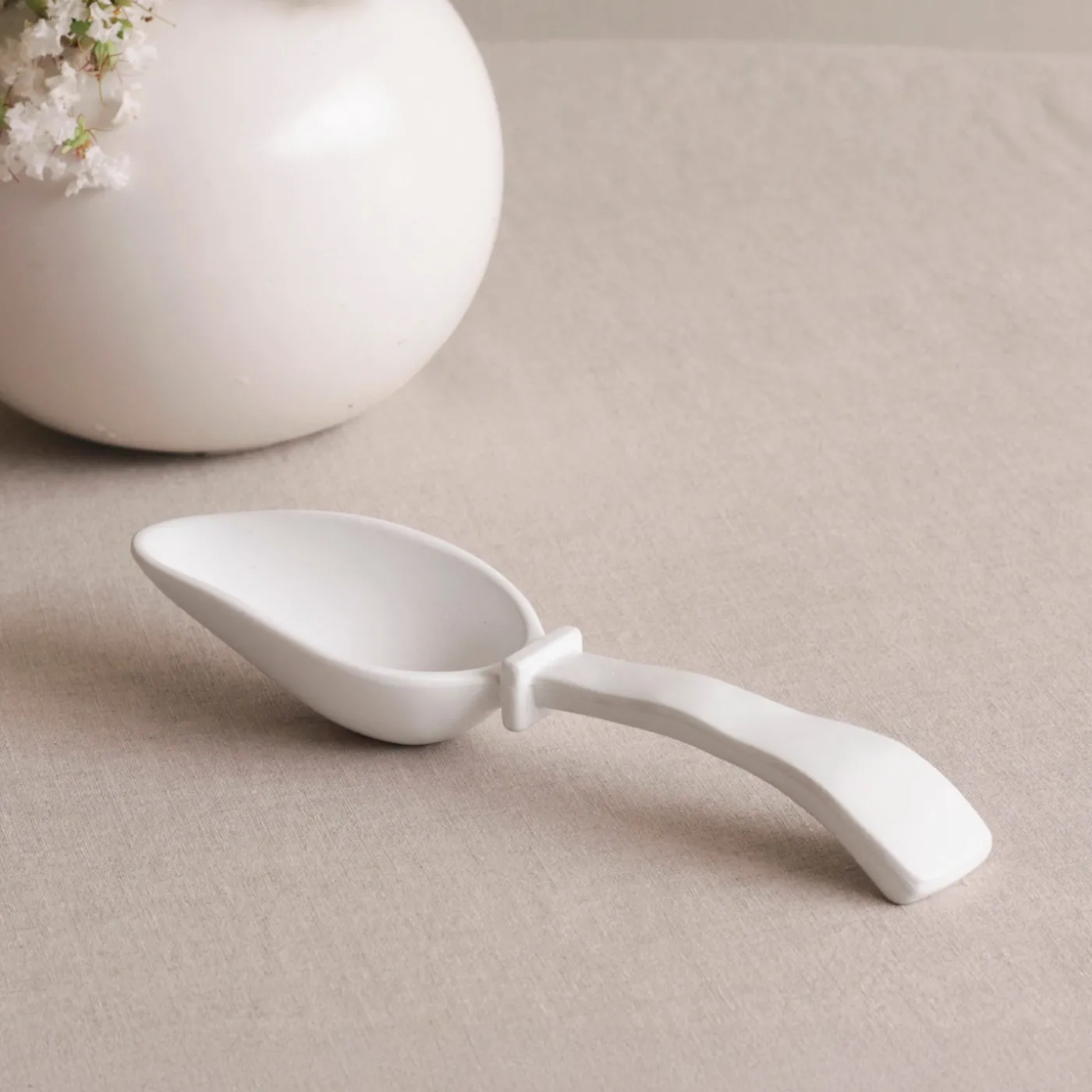 Clearance VIDA Havana Ice Scoop White View All Vida|VIDA Havana