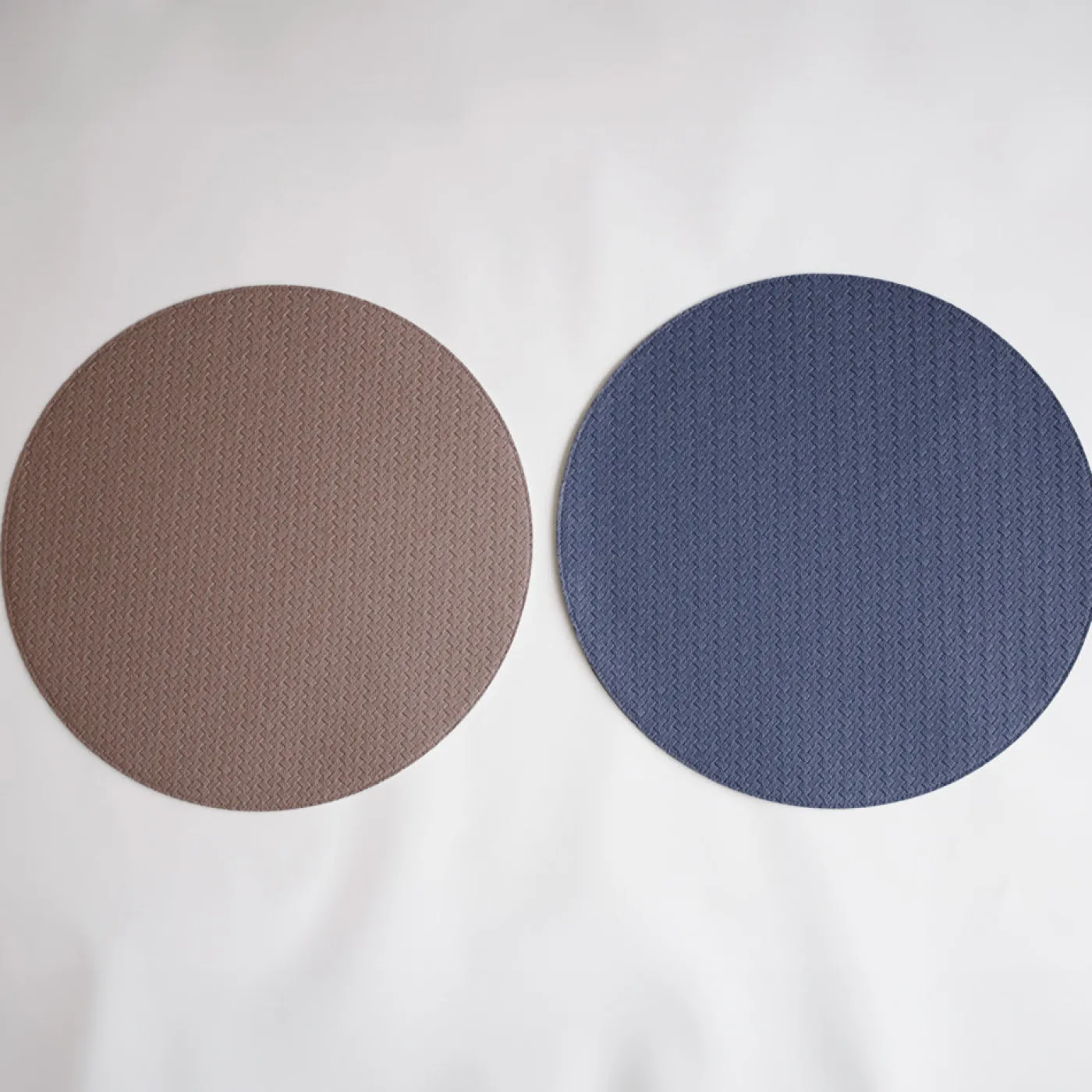 Clearance VIDA Snakeskin Reversible 15" Round Placemats Set of 4 (Slate Blue and View All Vida|Placemats