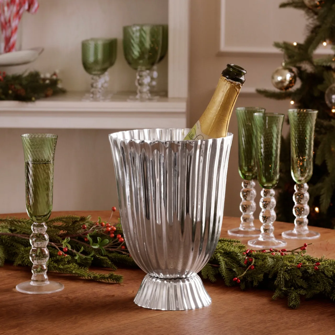 Discount VINTAGE Vienna Large Vase A Touch Of Vintage|The Holiday Shop